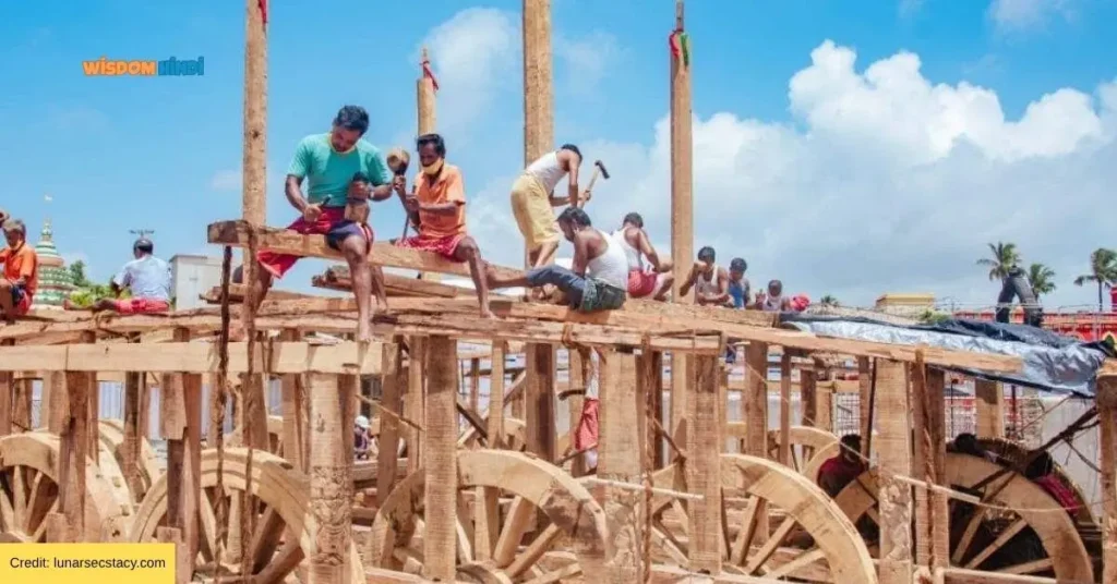 जब भगवान स्वयं आते हैं भक्तों के बीच- जानिए रथ यात्रा के तीनों रथों का गूढ़ रहस्य Construction of Rath
