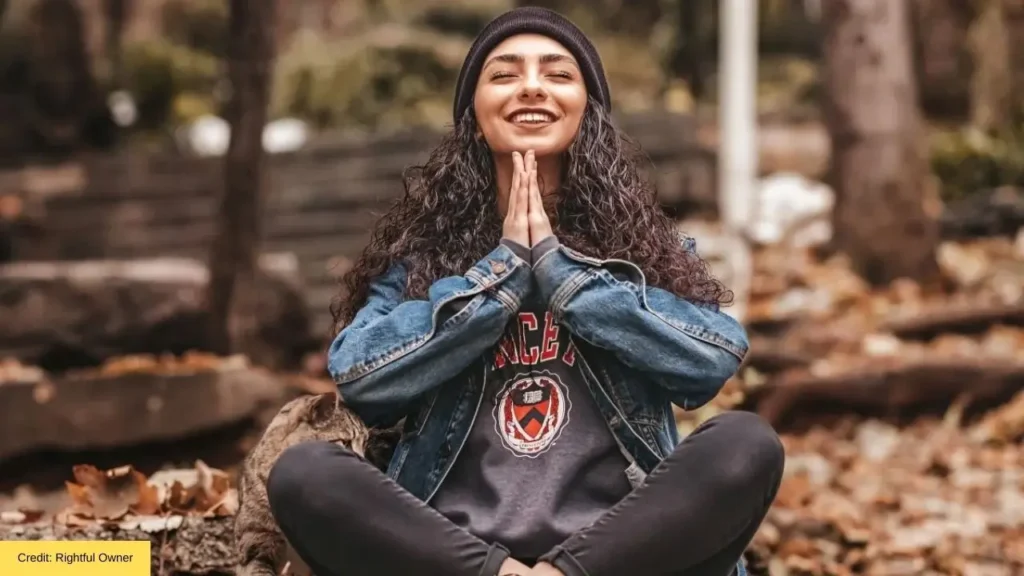 अगर मिल रहे हैं यह 10 संकेत तो जल्द ही पूरी होगी आपकी मेनिफेस्टेशन Signs Your Manifestation is Near